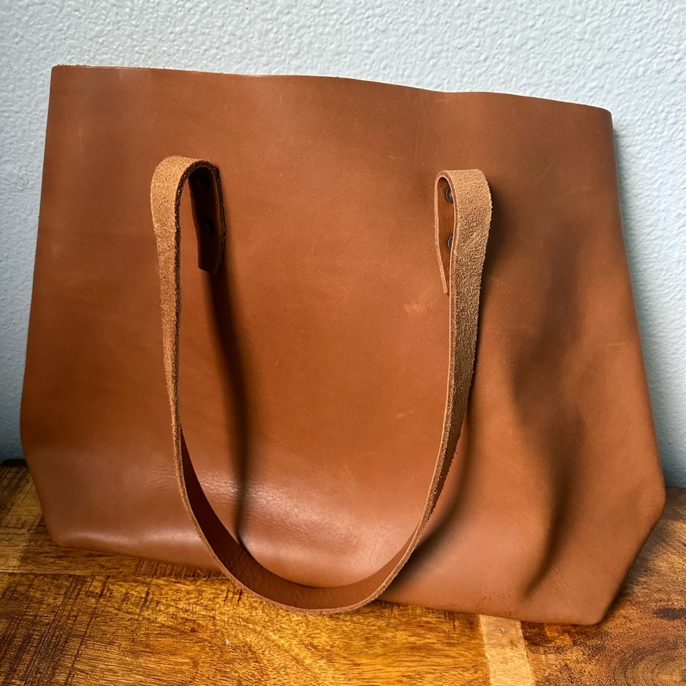 Like New WP Standard Tote